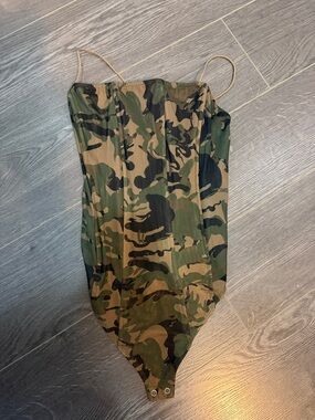 Good American Green Camouflage One-Piece Bodysuit